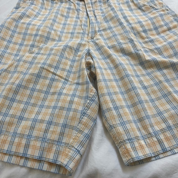 Hollister Sportingwear Cotton Plaid Men's Shorts - Picture 7 of 8